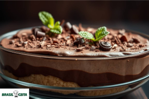 Sobremesa de Biscoito com Mousse de Chocolate